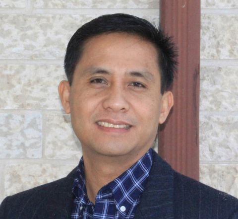 Pastor Sam Cadiz